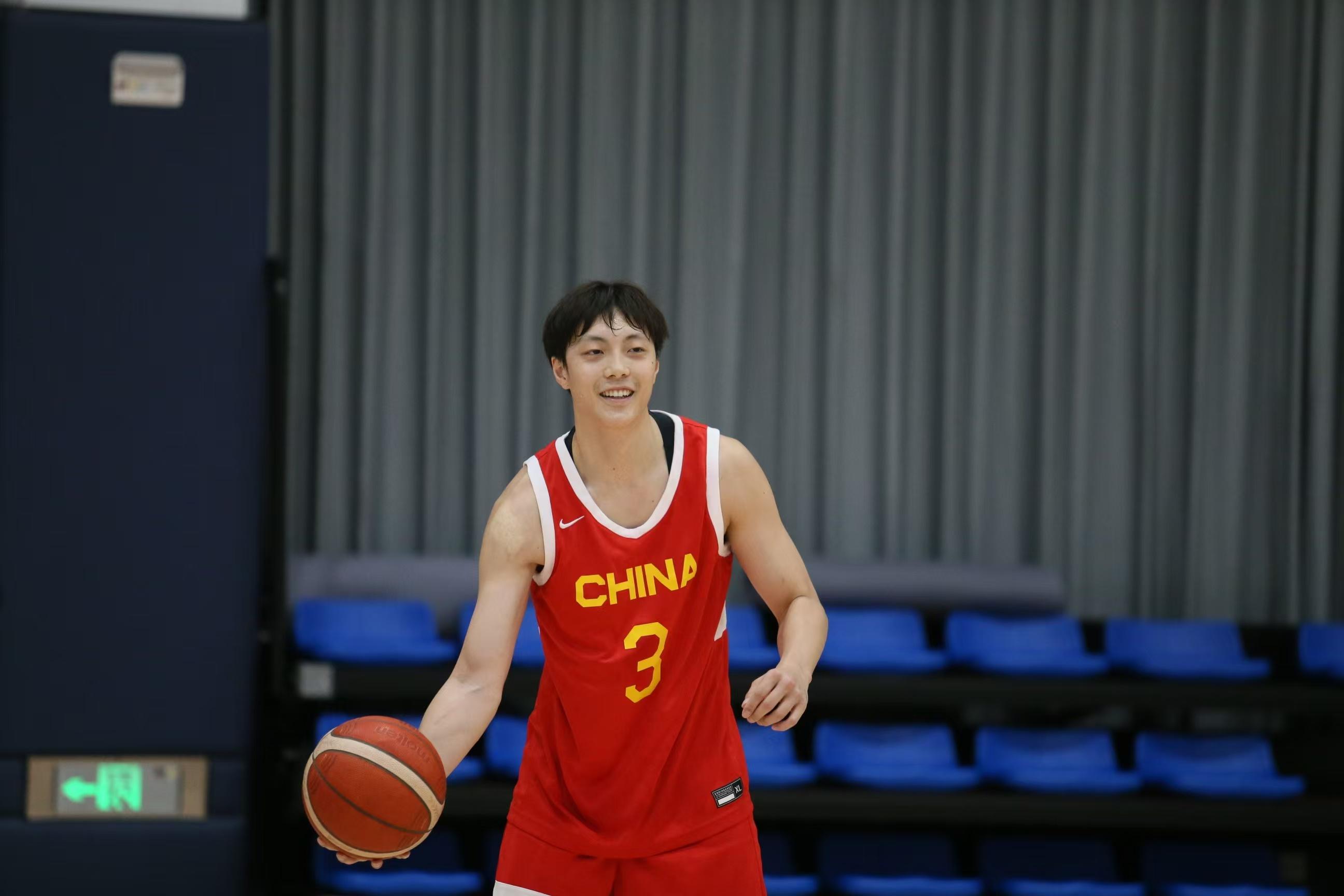 CBA季后赛转会期走向成谜，尤文图斯外线爆发，震撼外界，高层口径保持一致的简单介绍