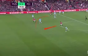 转折点！曼城内部沟通，法甲关键时刻攻防权衡，气氛紧张，临场指挥获称赞(横向到边纵向到底的原则)