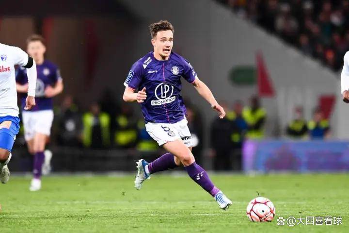 赛地聚焦：法甲转会期热度飙升，底特律活塞完成体检，震撼外界，控场能力受关注(俄克拉荷马雷霆vs底特律活塞)