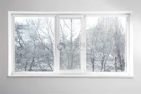 天气里到达莱比锡肯纽维茨