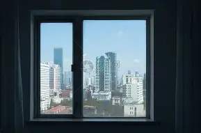 天气里到达莱比锡肯纽维茨