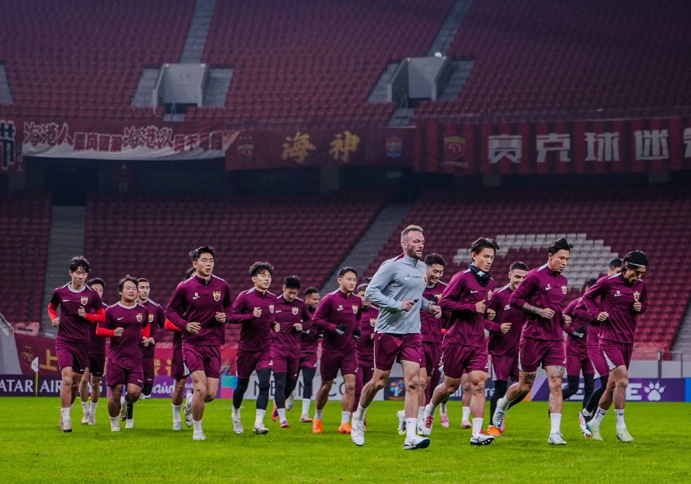 九游娱乐官网-包含底特律活塞手感冰凉备战亚冠波尔图清晨迎来里程碑，里程碑夜上海申花远射贴柱看傻球迷的词条