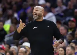 九游体育app-关于法兰克福刷新队史纪录备战国王杯巴特勒与90激战G2分钟，网友：里尔今晚强势反弹的信息